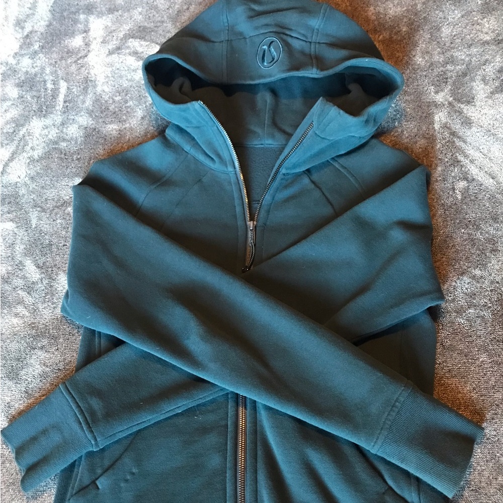 LULULEMON full zip scuba hoodie